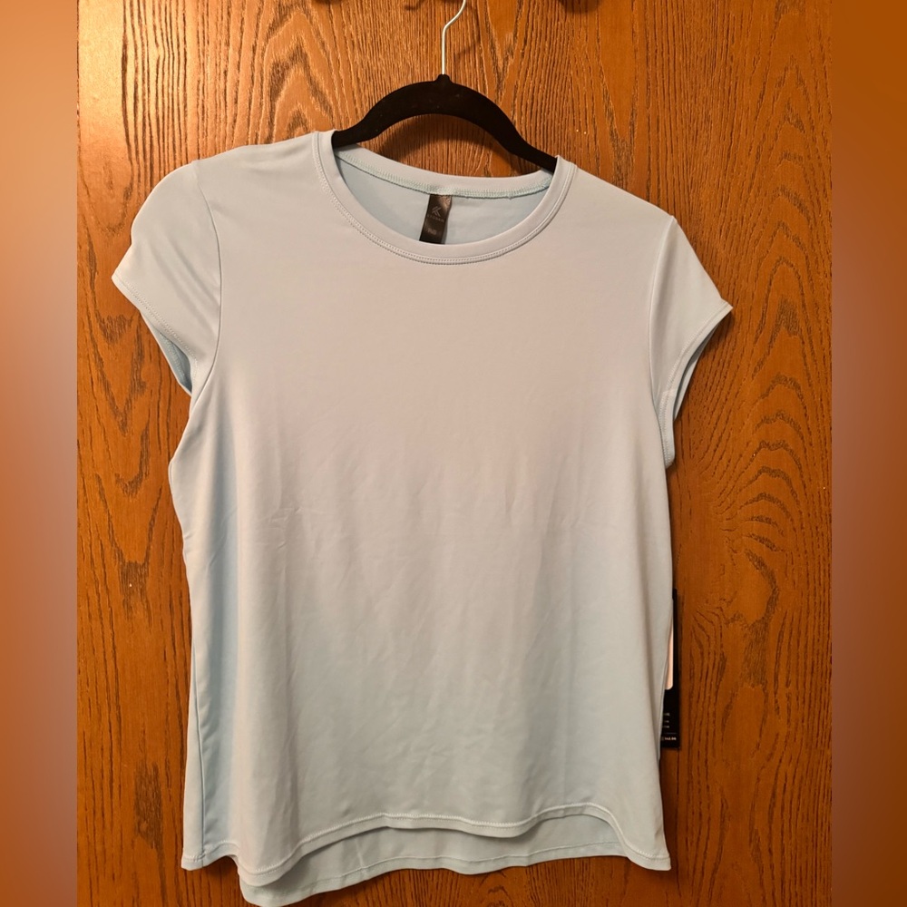 sky blue short sleeve t-shirt.